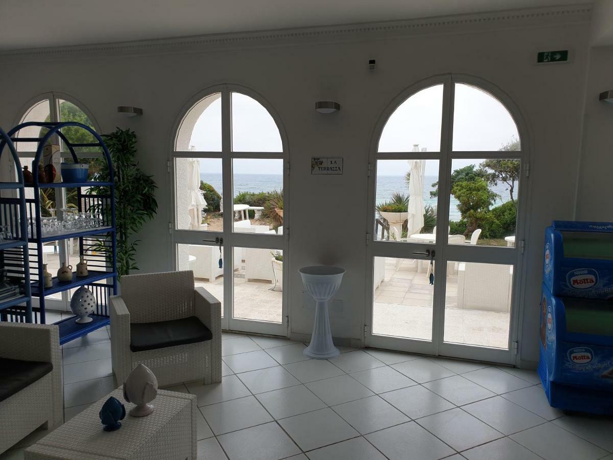 Hotel Caraibisiaco Sul Mare San Pietro in Bevagna Exterior photo
