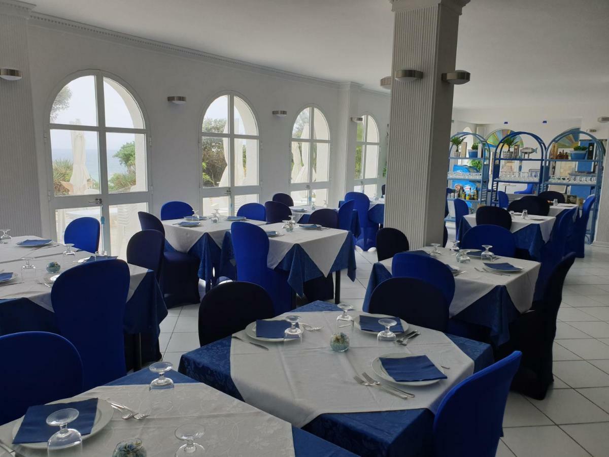 Hotel Caraibisiaco Sul Mare San Pietro in Bevagna Exterior photo